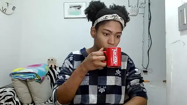 Snapshot of angelamarie1 chatting on 02/07/26, 12:09 angelamarie1 online show from 02/07/26, 12:09