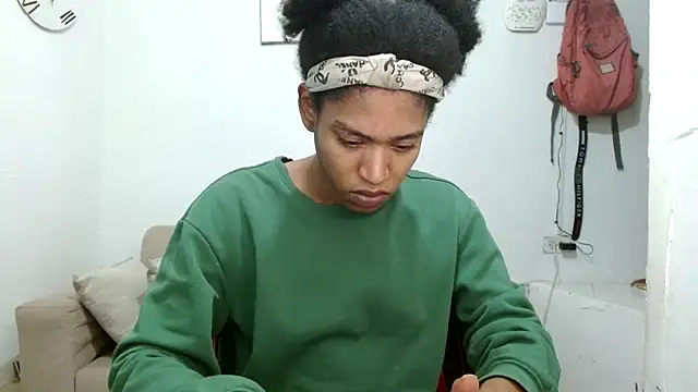 Snapshot of angelamarie1 chatting on 02/16/26, 12:29 angelamarie1 online show from 02/16/26, 12:29