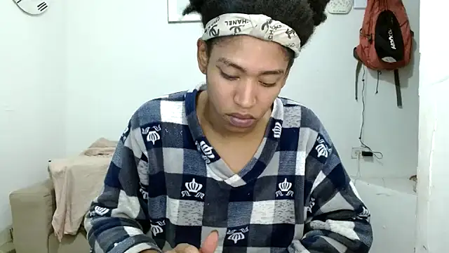 Snapshot of angelamarie1 chatting on 02/27/26, 08:03 angelamarie1 online show from 02/27/26, 08:03