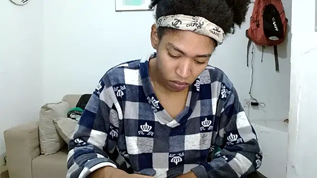 angelamarie1 online show from 03/04/26, 01:06