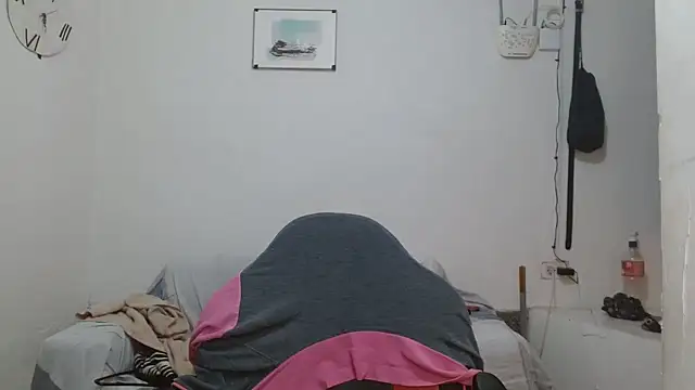angelamarie1 online show from 07/09/26, 08:57