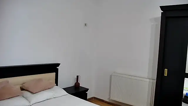 Sierra Halle online show from 02/20/25, 12:08