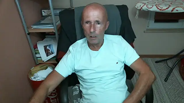 olibrius71 online show from 10/11/25, 07:45