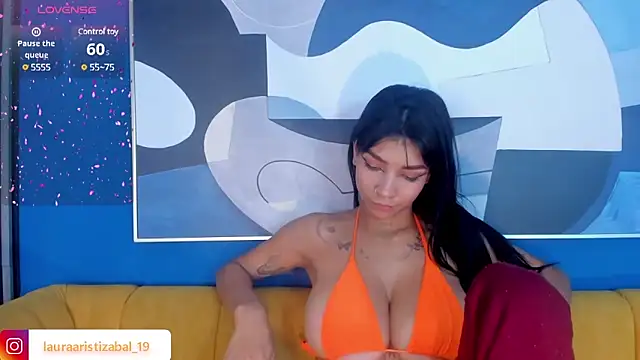 LauraAristizabal online show from 03/06/25, 04:28