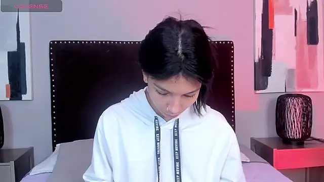 LauraAristizabal online show from 03/14/25, 12:40