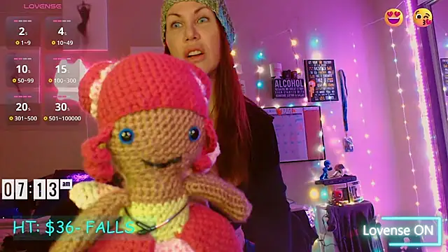 EmmaIsHere online show from 01/13/25, 02:11