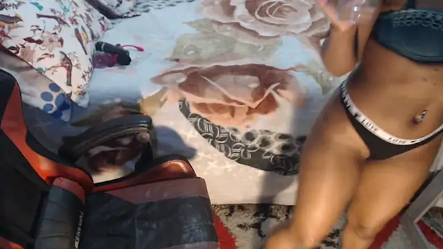 sexyjustin202 online show from 04/11/26, 12:15