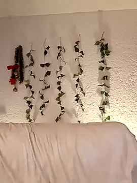 kittylu   online show from 01/26/25, 09:19