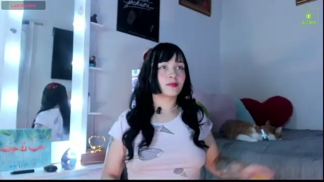 miaa-lee online show from 11/26/25, 12:55