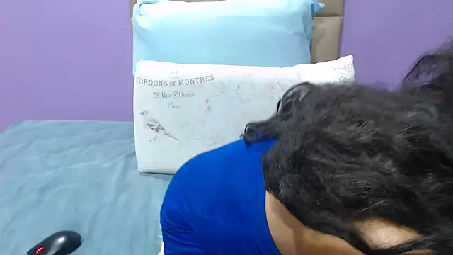 Snapshot of PeachAss4UU chatting on 10/16/25, 05:30 PeachAss4UU online show from 10/16/25, 05:30