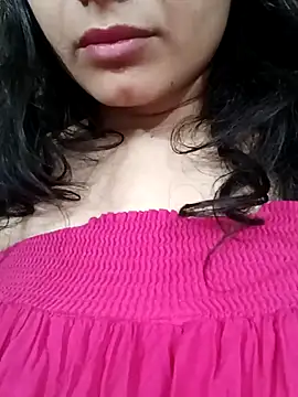 Snapshot of CuteSarikaLIVE chatting on 03/09/25, 07:23 CuteSarikaLIVE online show from 03/09/25, 07:23