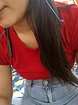 Snapshot of CuteSarikaLIVE chatting on 09/18/25, 04:03 CuteSarikaLIVE online show from 09/18/25, 04:03