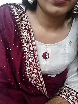 Snapshot of CuteSarikaLIVE chatting on 10/19/25, 07:42 CuteSarikaLIVE online show from 10/19/25, 07:42