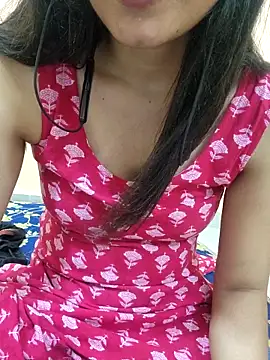 CuteSarikaLIVE online show from 05/18/26, 03:57