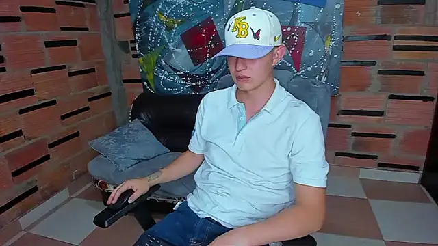 patrik 027 online show from 02/01/25, 10:13