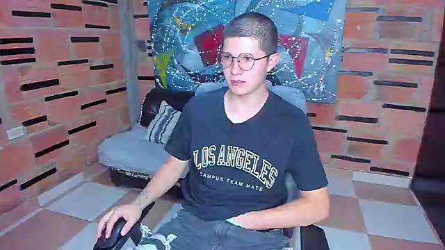 patrik 027 online show from 02/19/25, 08:41