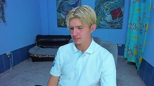 patrik 027 online show from 10/23/25, 03:28