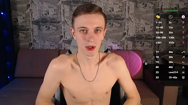 Snapshot of Oliver_Fresh chatting on 01/10/25, 09:13 Oliver Fresh online show from 01/10/25, 09:13