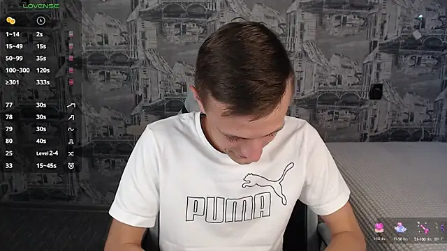 Snapshot of Oliver_Fresh chatting on 03/12/25, 08:08 Oliver Fresh online show from 03/12/25, 08:08