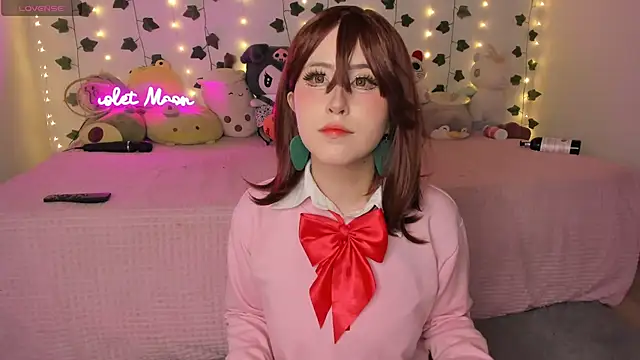 Snapshot of ViolethMoon chatting on 03/11/26, 01:06 ViolethMoon online show from 03/11/26, 01:06