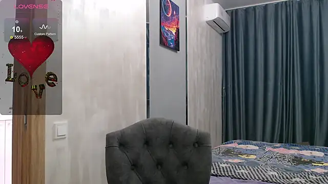 Stacy Davice online show from 09/18/25, 09:44