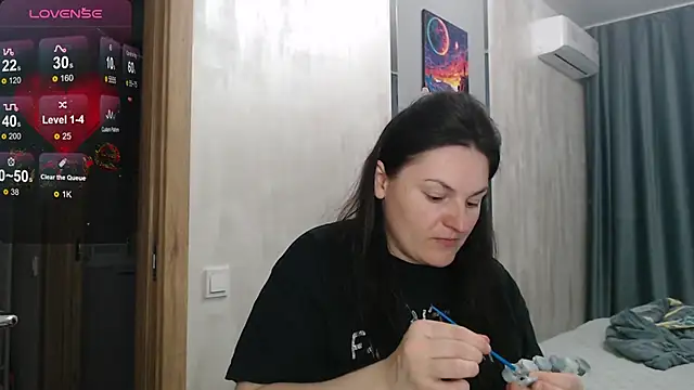 Stacy Davice online show from 09/28/25, 12:38