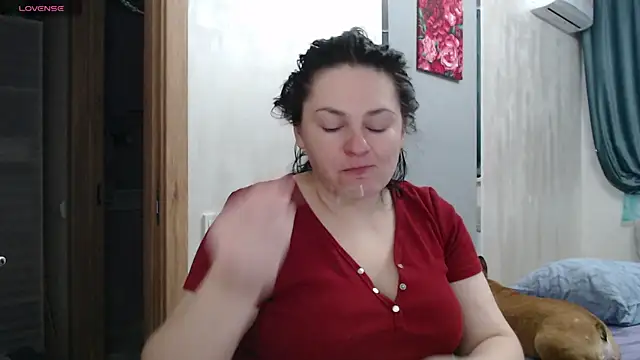 Stacy Davice online show from 11/12/25, 08:19