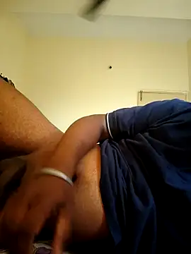 Mallupaiyanaachu online show from 11/11/25, 03:28