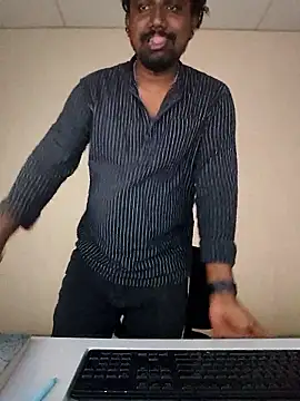 Snapshot of Mallupaiyanaachu chatting on 01/17/26, 02:00 Mallupaiyanaachu online show from 01/17/26, 02:00