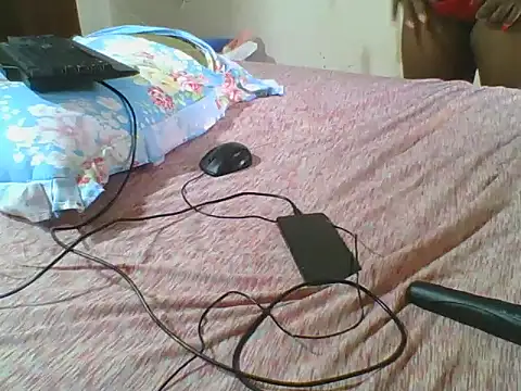 CuteJ online show from 03/15/25, 07:09