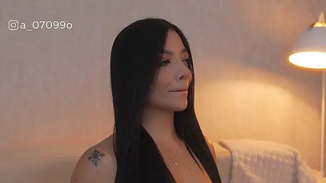 sarah hiill online show from 02/07/26, 09:07