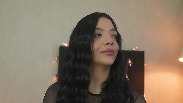 sarah hiill online show from 04/15/26, 10:21