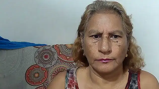 charrysexy1 online show from 04/22/26, 12:39