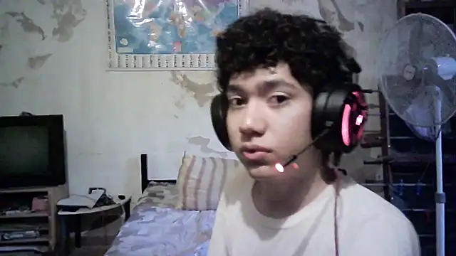 Emv2 online show from 12/01/25, 10:04