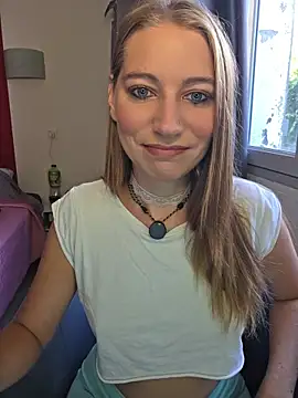 XLisaxx online show from 07/27/26, 10:00