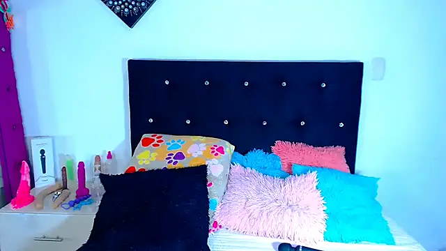 Jenng18 online show from 10/24/25, 08:55