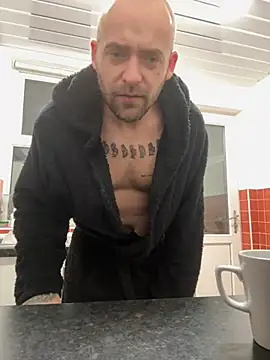 bigguy101 online show from 01/07/25, 05:33