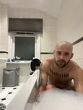 bigguy101 online show from 01/08/25, 05:37