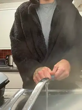 bigguy101 online show from 02/17/25, 09:03