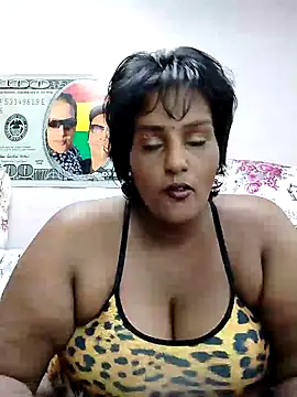 Snapshot of NWC4LYF chatting on 12/15/24, 06:18 NWC4LYF online show from 12/15/24, 06:18