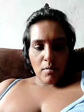 Snapshot of NWC4LYF chatting on 01/22/25, 11:45 NWC4LYF online show from 01/22/25, 11:45