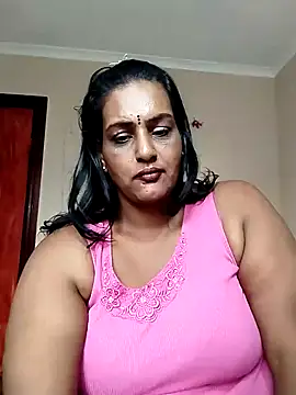 Snapshot of NWC4LYF chatting on 06/03/26, 07:00 NWC4LYF online show from 06/03/26, 07:00