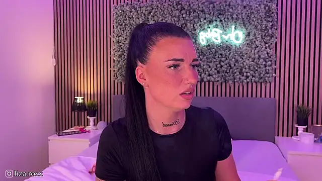 Snapshot of LizaRoxx chatting on 09/13/25, 09:47 LizaRoxx online show from 09/13/25, 09:47