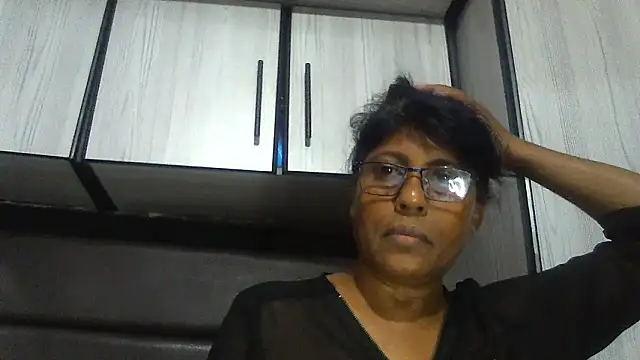MsAttitude online show from 02/04/25, 09:38