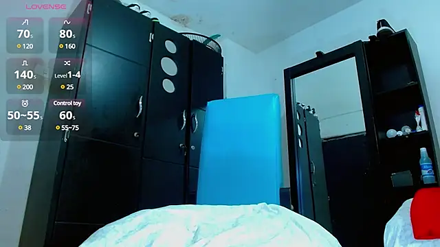 isuckmyselfxxx 420 online show from 03/04/25, 12:01