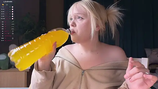 LisaLaas online show from 03/21/26, 07:28