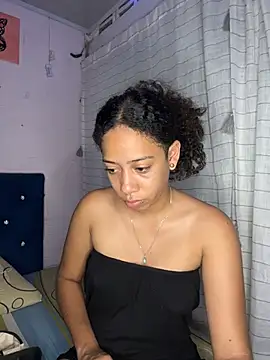 Miley and Vash online show from 10/22/25, 04:18