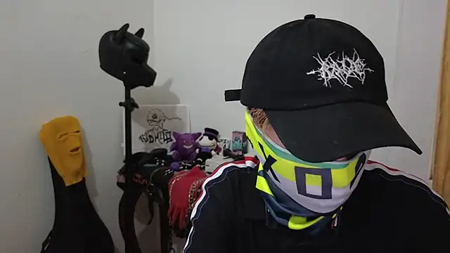 AcidMilo online show from 02/06/25, 10:32