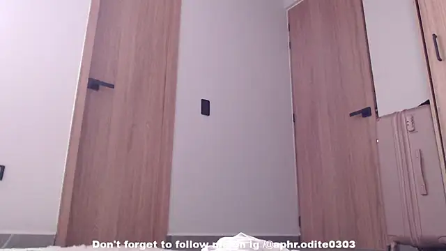 Nikol-JE online show from 01/18/25, 02:02