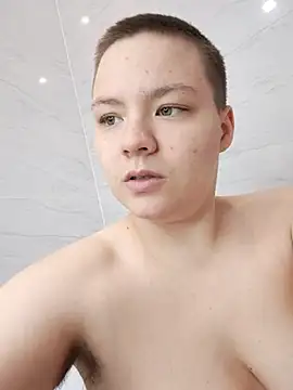 Snapshot of GoldMelissa chatting on 10/01/25, 05:19 GoldMelissa online show from 10/01/25, 05:19